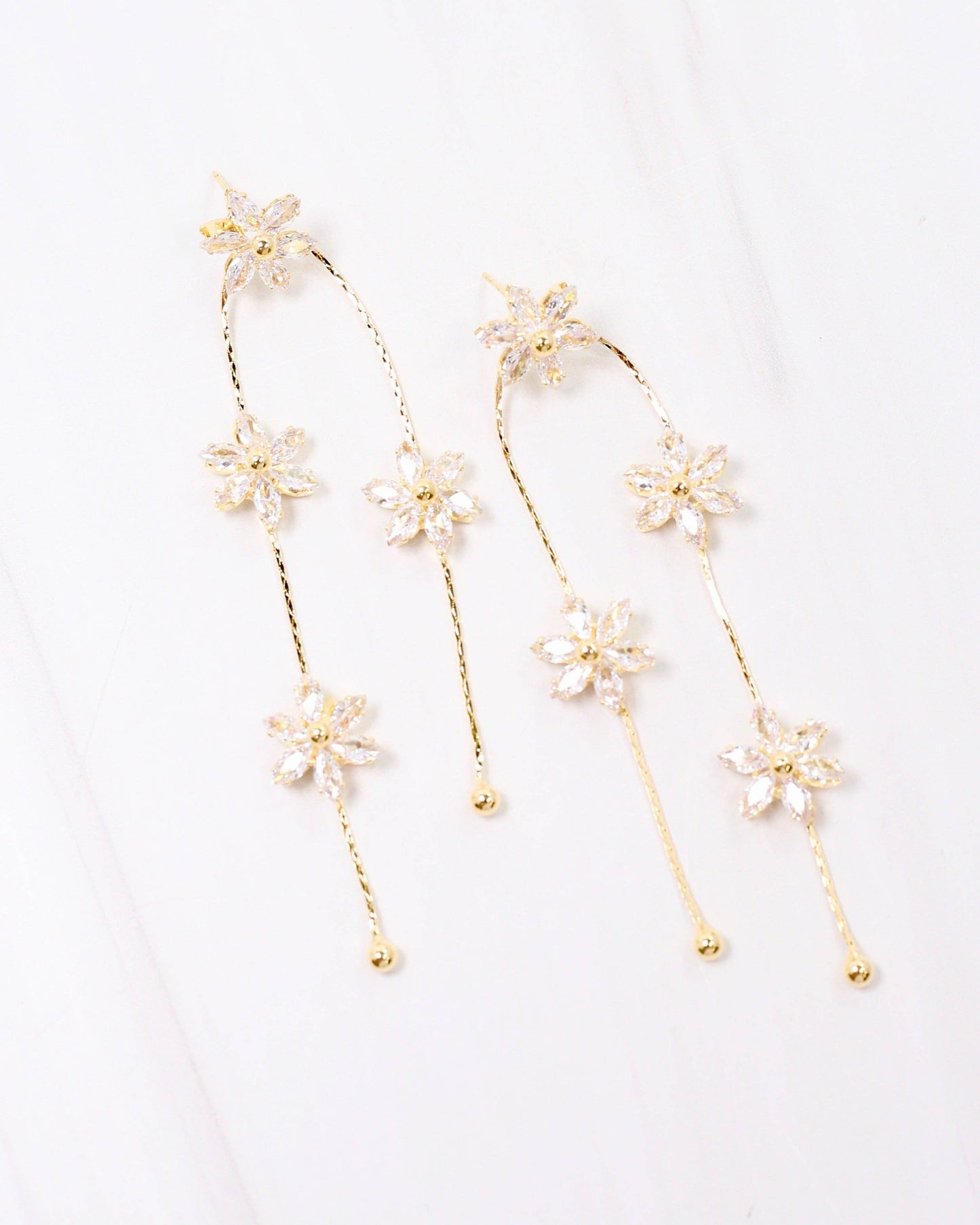 Chelsea Showstopper Earring Gold: Default