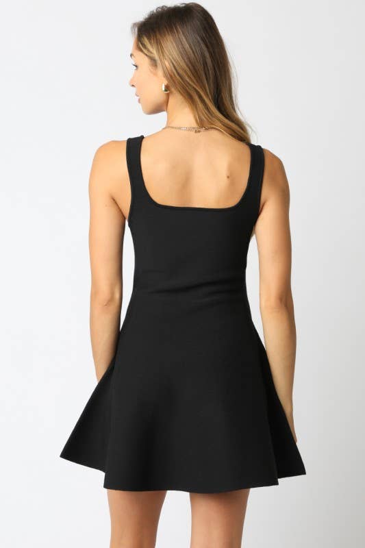 Eva Flare Knit Dress: Burgundy / S