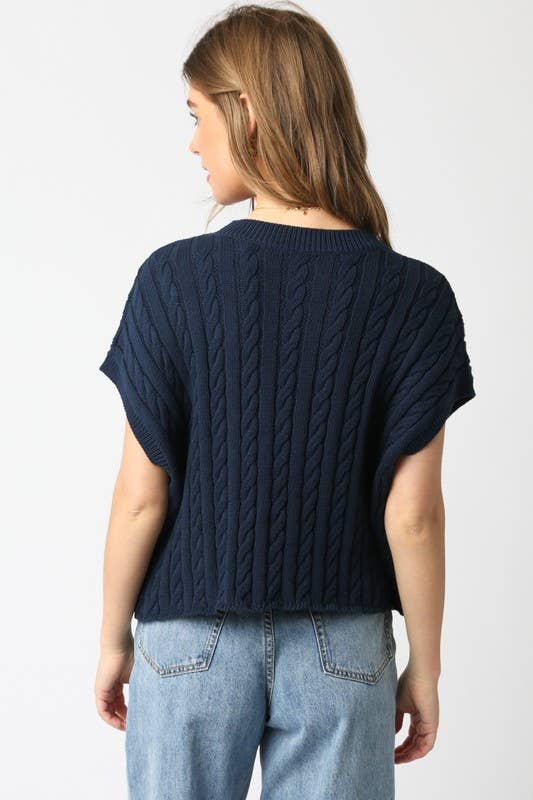 Alina Sweater Vest Top: Burgundy / Contemporary / M