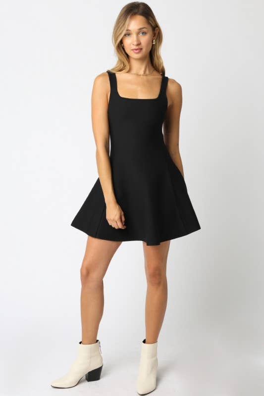 Eva Flare Knit Dress: Burgundy / S