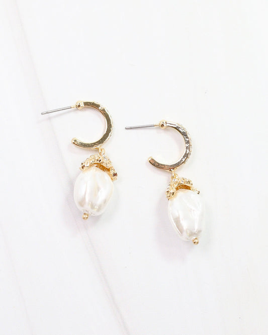 Priscilla Pearl Earring Gold: Default