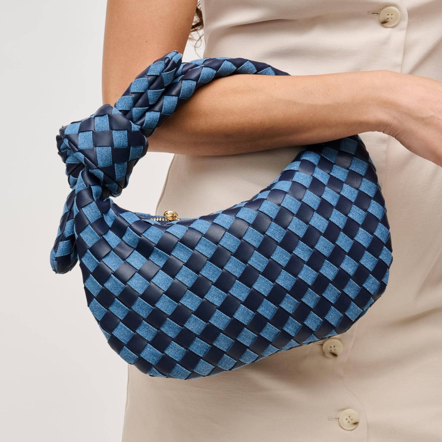 Lizbeth Woven Knot Clutch: Black