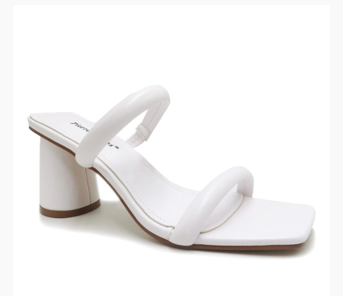 Pierre Dumas Capri Heel