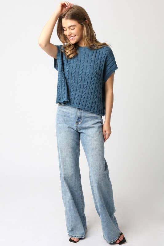 Alina Sweater Vest Top: Burgundy / Contemporary / L