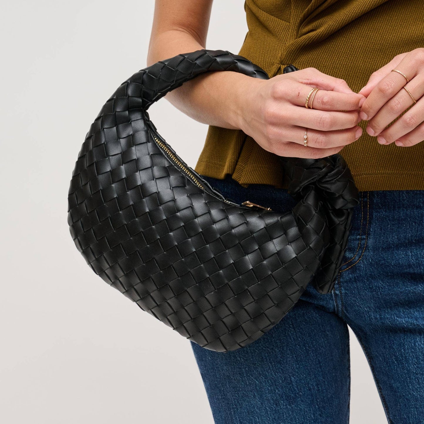 Lizbeth Woven Knot Clutch: Black