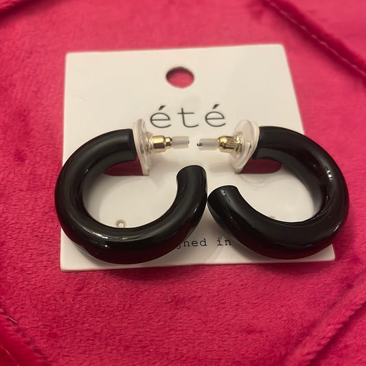 Small Black Shiny Hoop Earrings