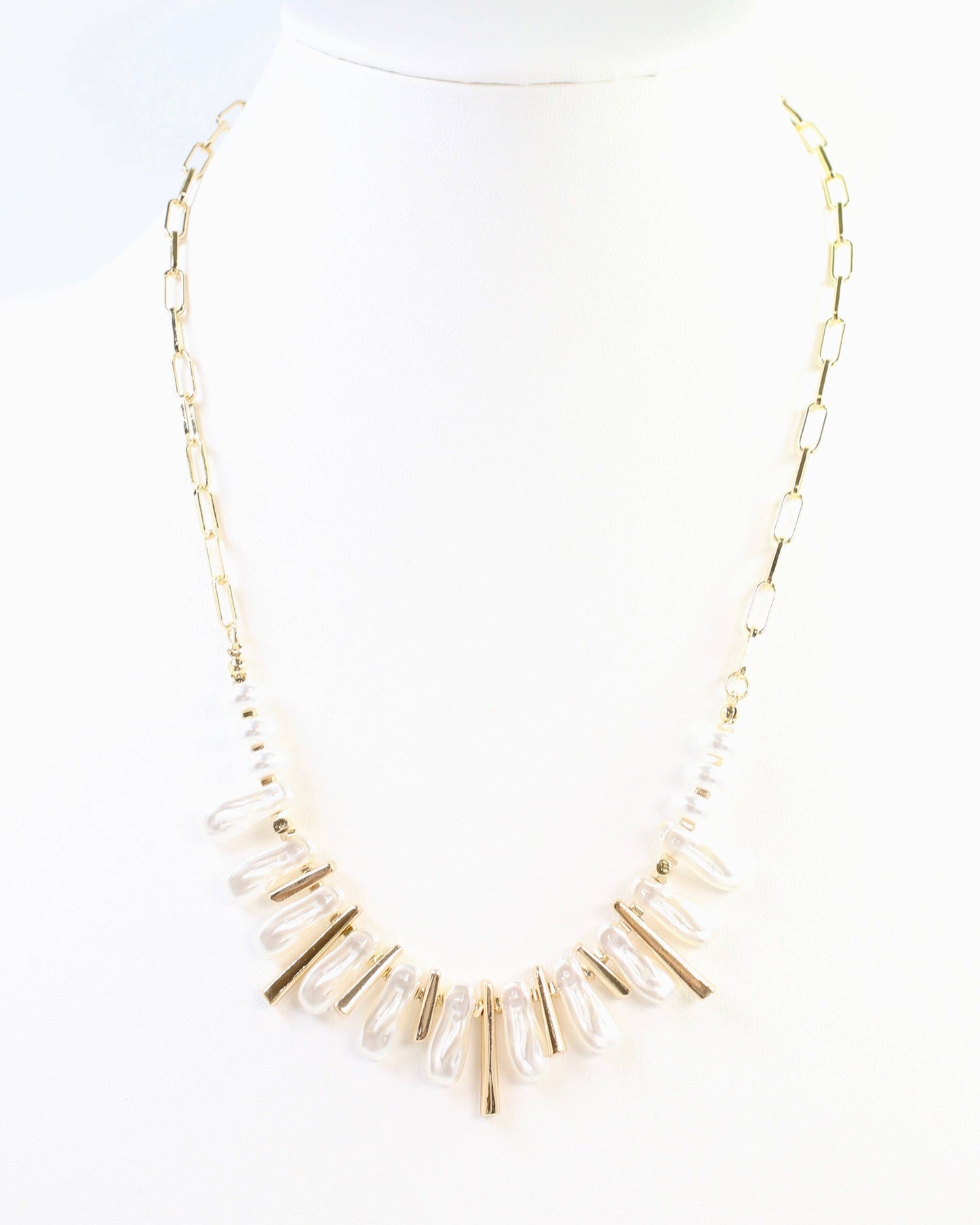 Anchorage Link and Pearl Necklace Gold: Default