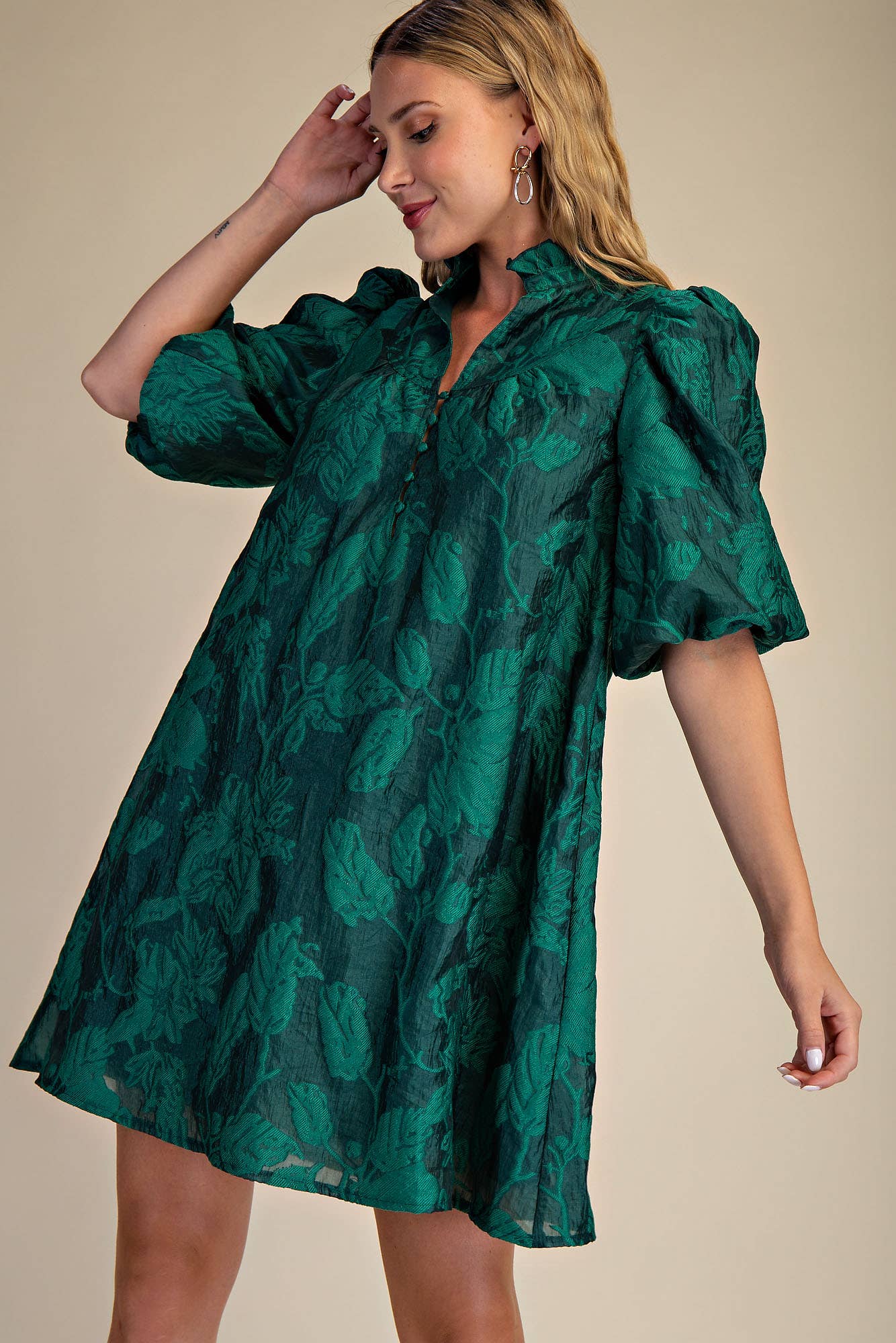Ruffled Neck with Volume Sleeve Dress: Green / S