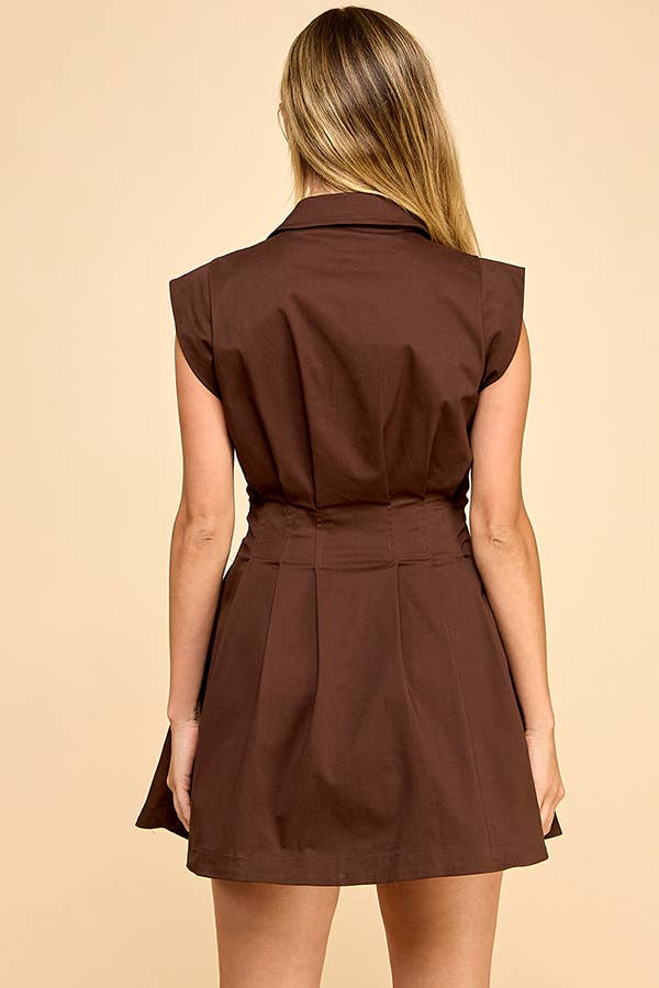 Shirt neck pleated mini dress: MOCHA / S