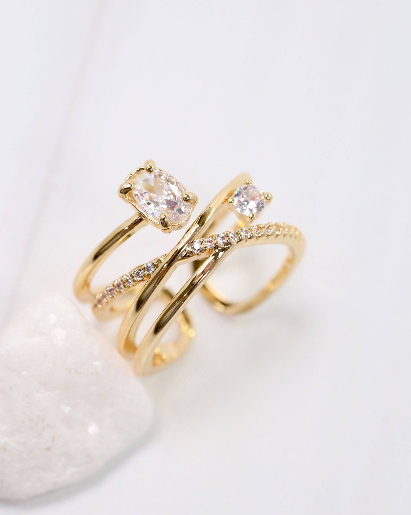 Reneau Crisscross Ring Gold: Default